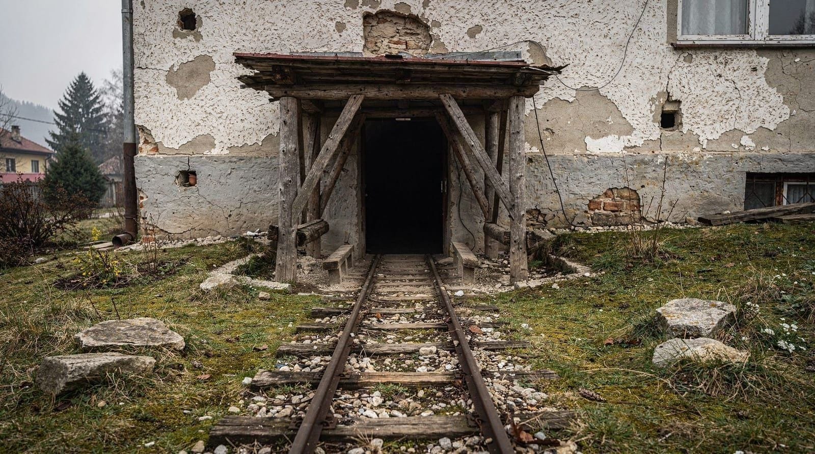 The Tunnel of Hope